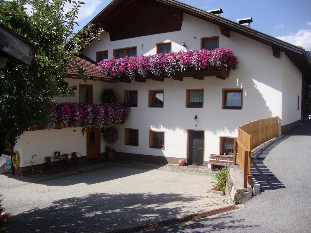Machls Ferienwohnungen Jerzens Exterior photo
